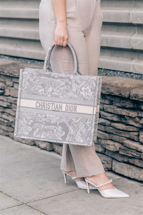 cartera dior replica|Dior book tote dupe.